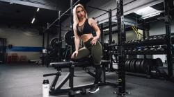 Blonde fit model in the gym