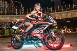 Ducati Panigale R15 and asian beauty