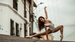 Ballerina on the street